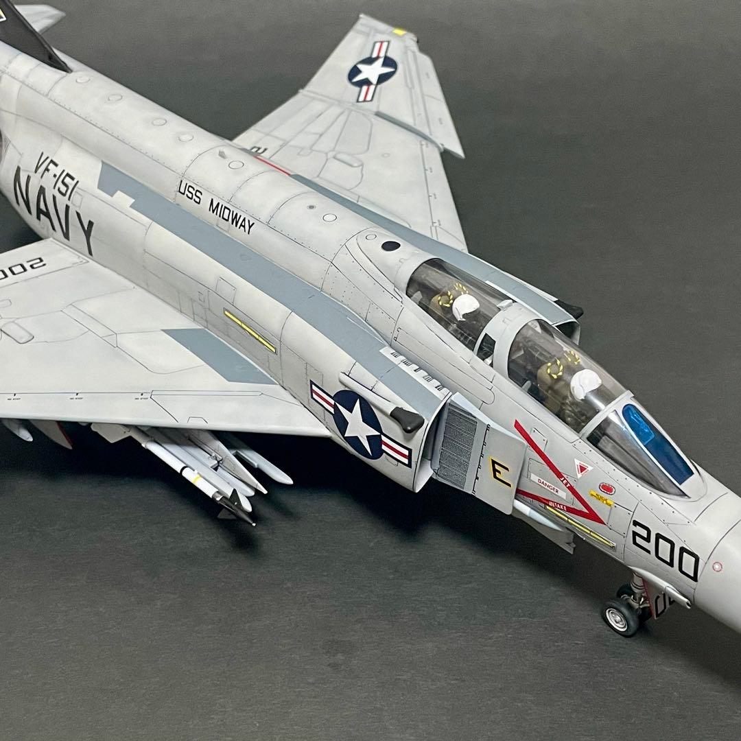 完成品】 ハセガワ 1/48 F-4S ファントム VF-151