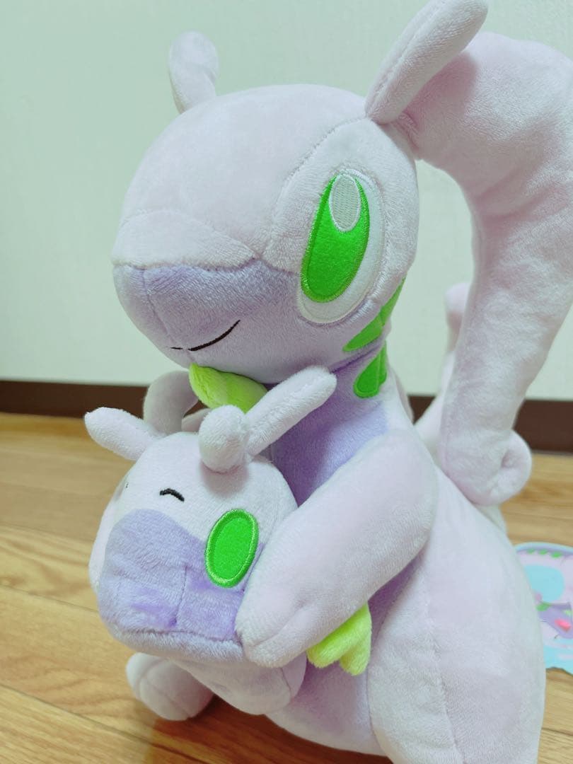 ポケモンセンター ヌメラ ヌメルゴン だっこ ぬいぐるみ タグ付 美品