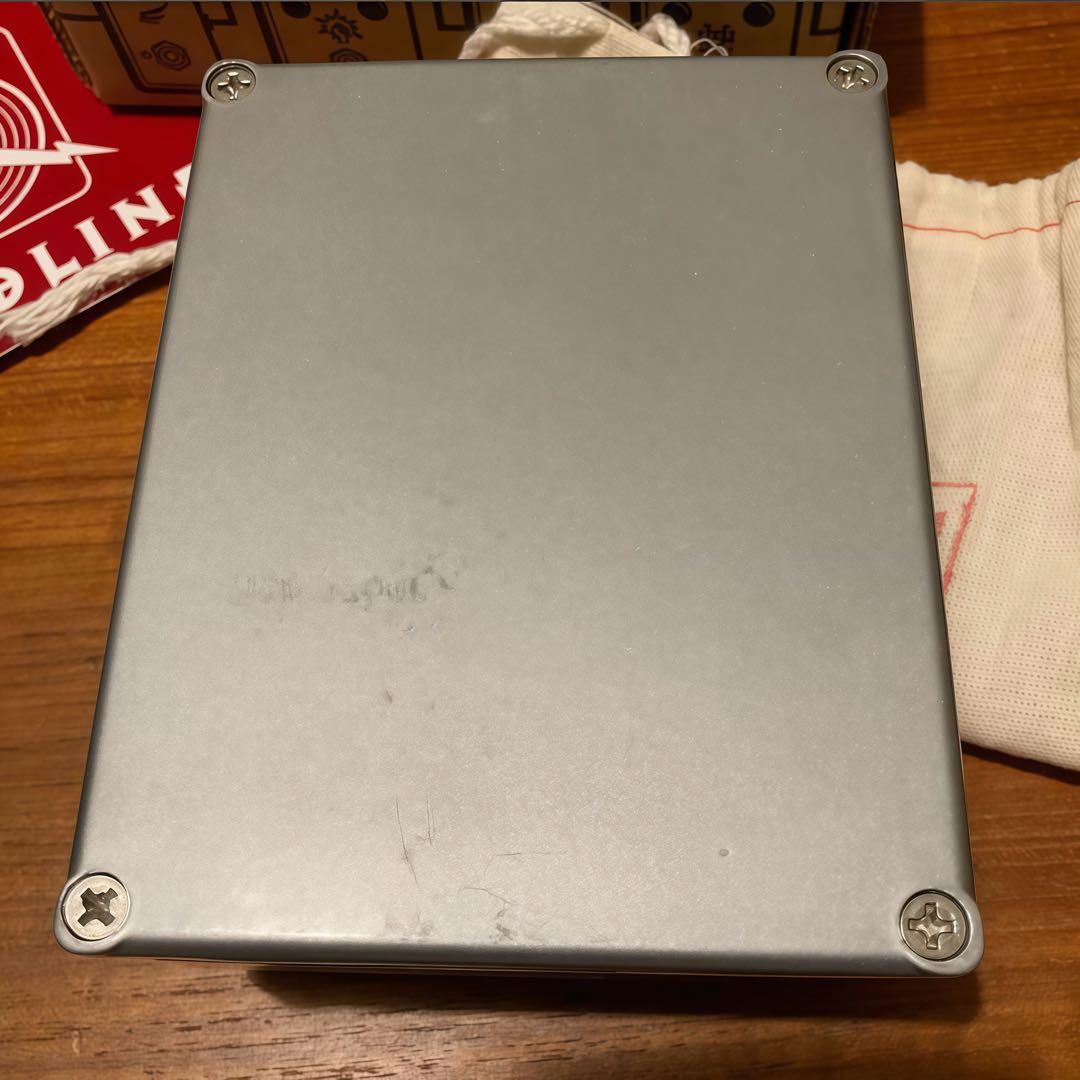 CAROLINE PARABOLA Solid State トレモロ