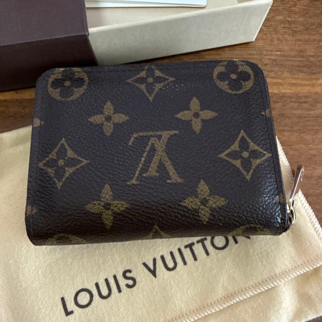 【超美品】ルイヴィトン モノグラム ジッピーパース M60067