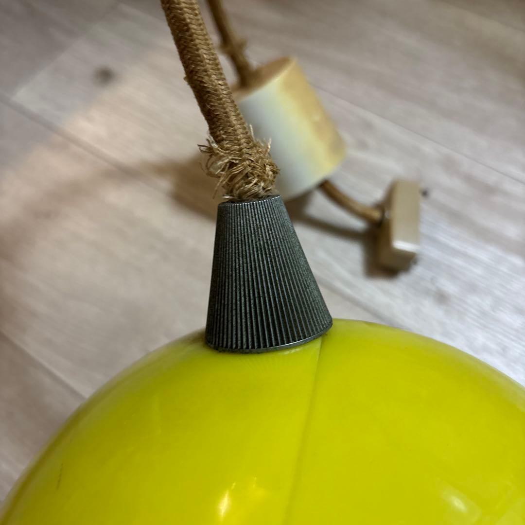 昭和レトロ 吊り下げ照明 黄色チューリップ型ペンダントライト