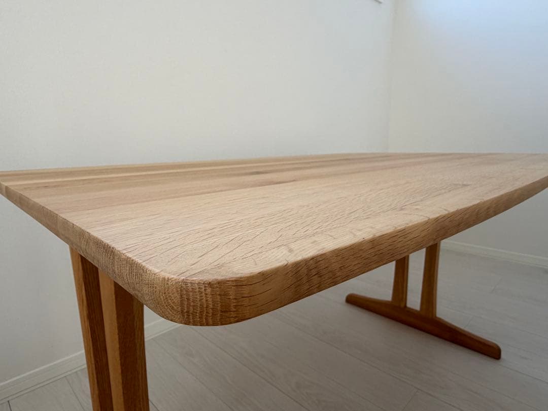 白*人様 【正規品】【送料無料】カリモク　ダイニングテーブル　木製　オーク