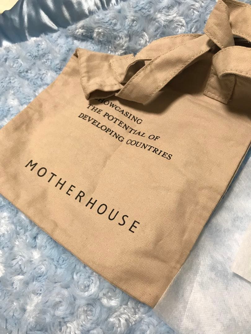 ムーミン　マザーハウス　コラボ　財布　二つ折り　美品