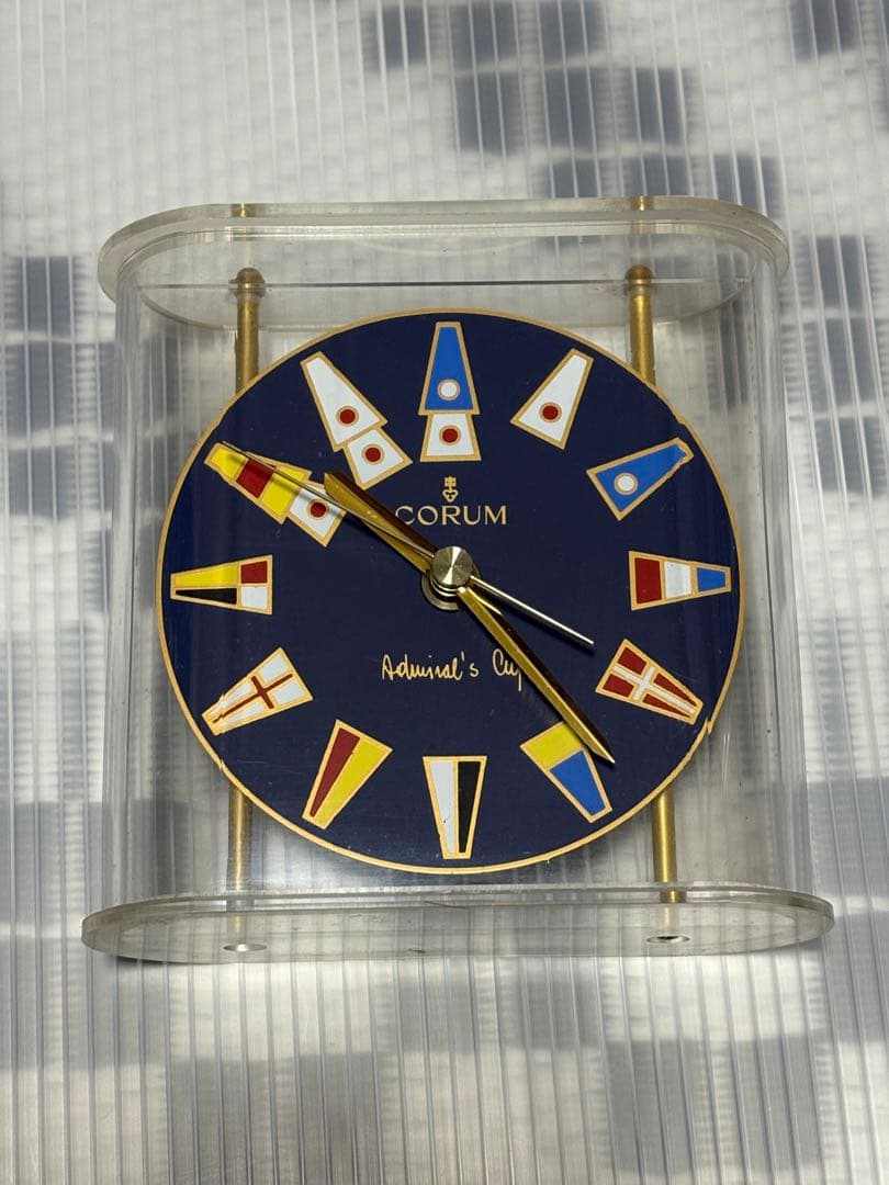CORUM 置時計 稼働品　非売品レア CORUM 置時計 稼働品 非売品レア