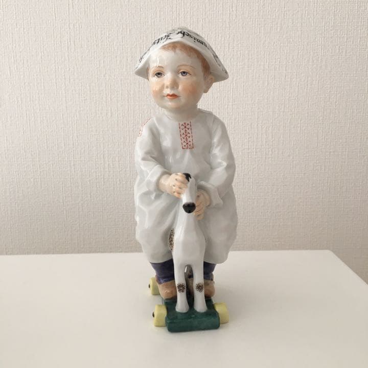 マイセン 陶器 人形 ヘンチェルシリーズ 木馬に乗る子供