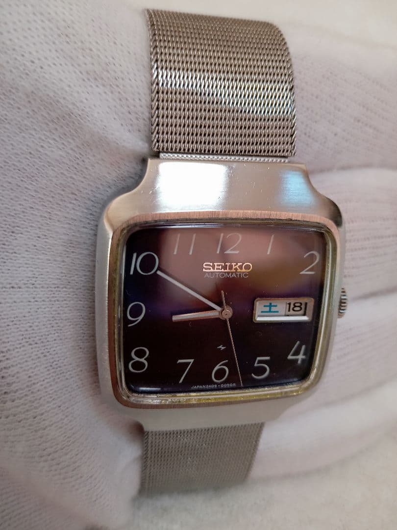 る*】様 SEIKO　アンティーク　機械式自動巻　スクエア型　機能良好　超美品