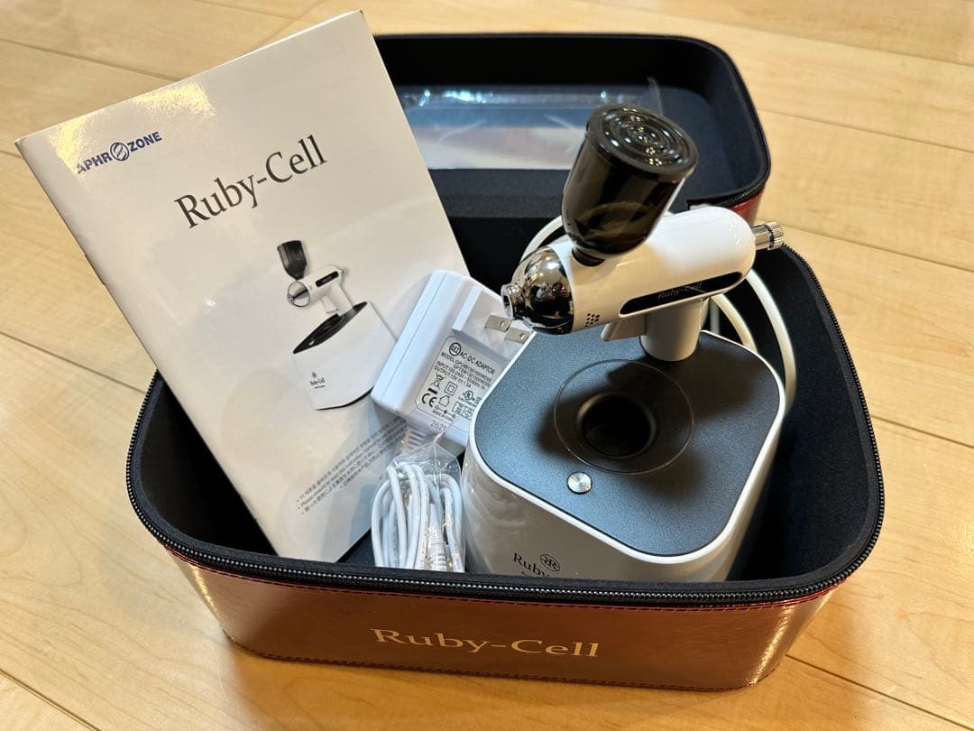 Ruby-Cell 美顔器 本体と付属品 - メルカリ