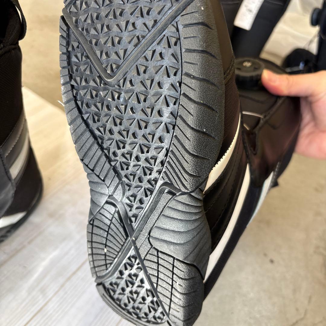 【美品】ZUMA スノーボードブーツ boa ダイヤル式 25cm