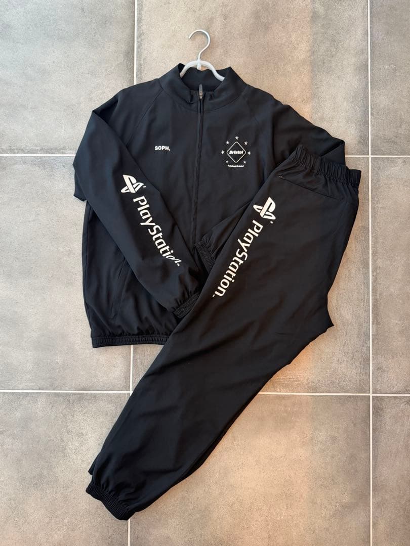 F.C.Real Bristol プレステ コラボ セットアップ