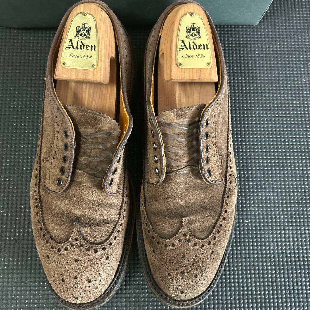 Alden ブラウン スエード ドレスシューズ