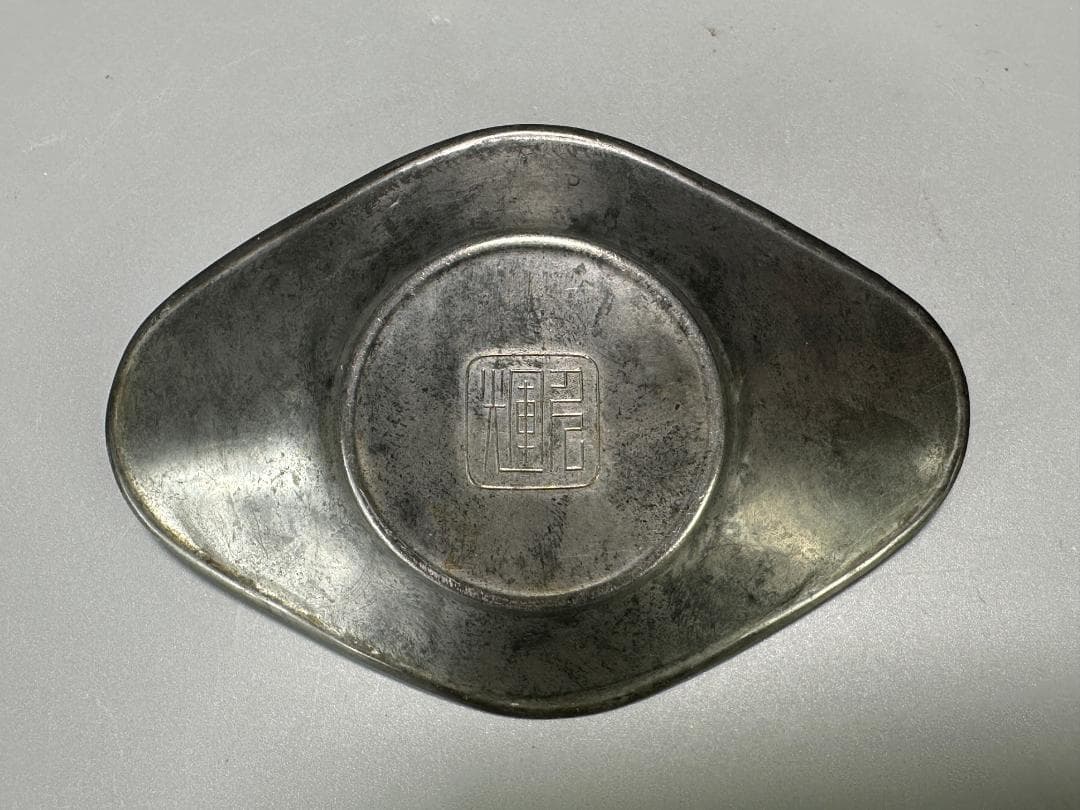 25.10.8-1 煎茶道具　錫製　鳳凰文茶托　五客