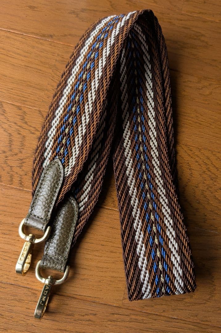 美品！ ADMJ ストライプ デザインショルダーストラップ 付け替えに！