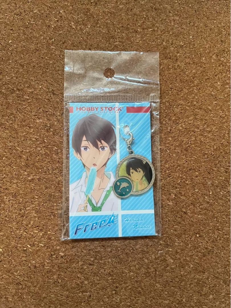 free! 七瀬遙 キーホルダー - メルカリ