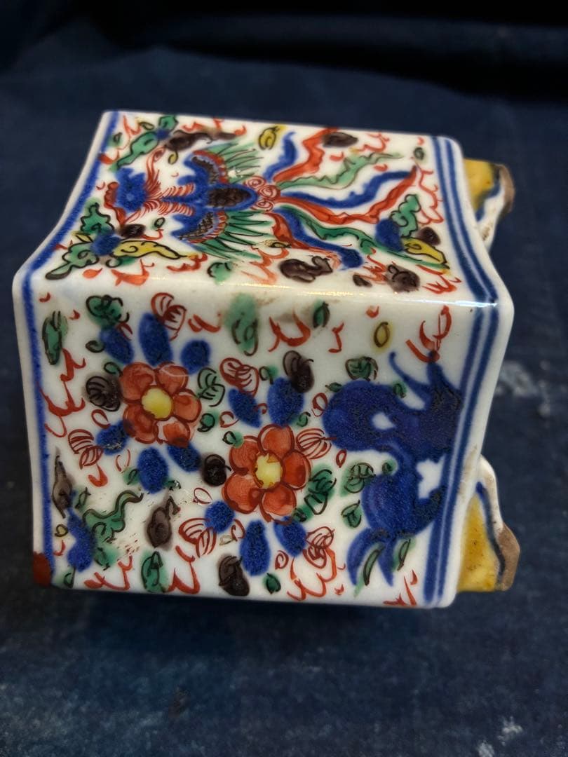 中国美術 香炉 大明萬暦年製 五彩 花と龍と鳳凰 六角香炉 2025