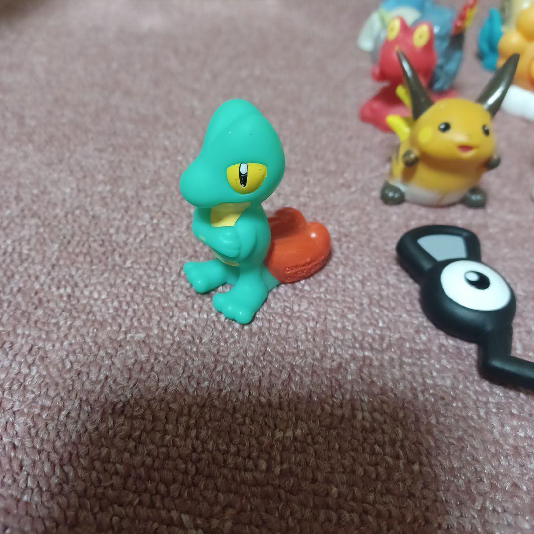 ポケモンキッズ　伝説ポケモン含む　96体