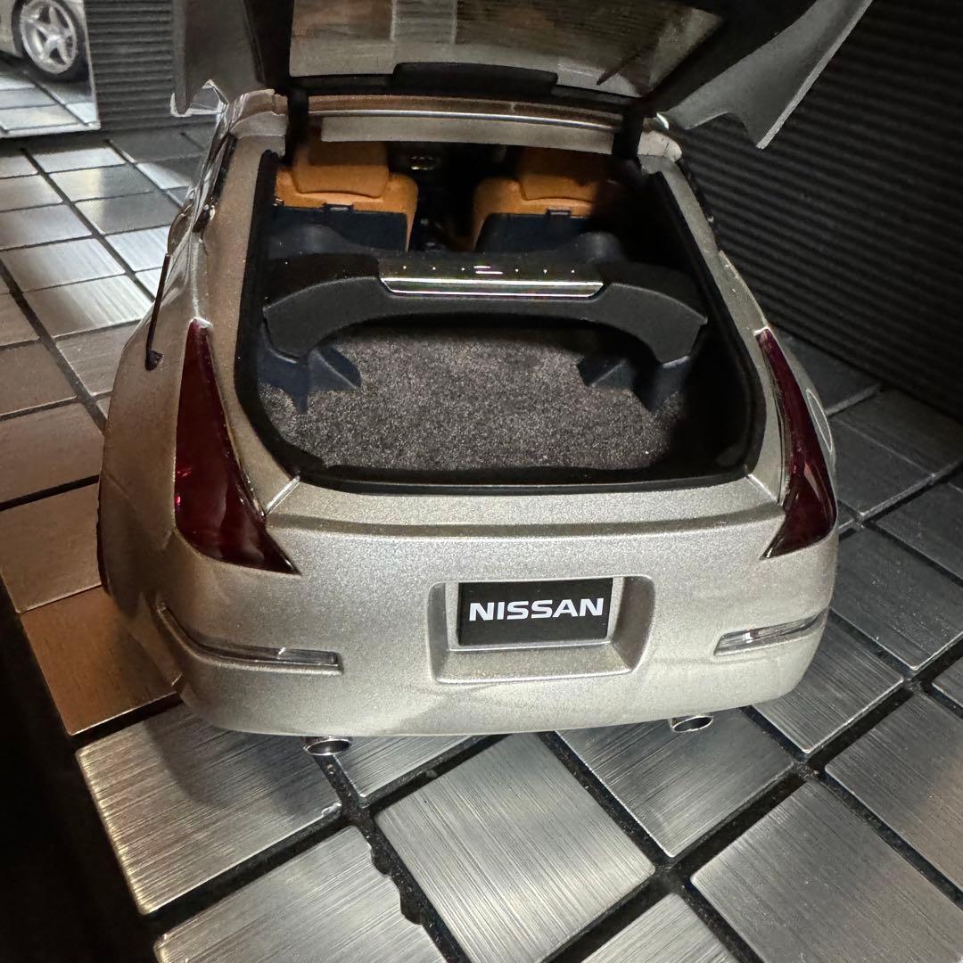 オートアート 1/18 日産 フェアレディZ 350Z(カスタム仕様)