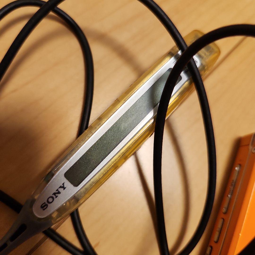 レトロ。ジャンク品！本体リモコンのみ！SONY ウォークマン MDプレーヤー