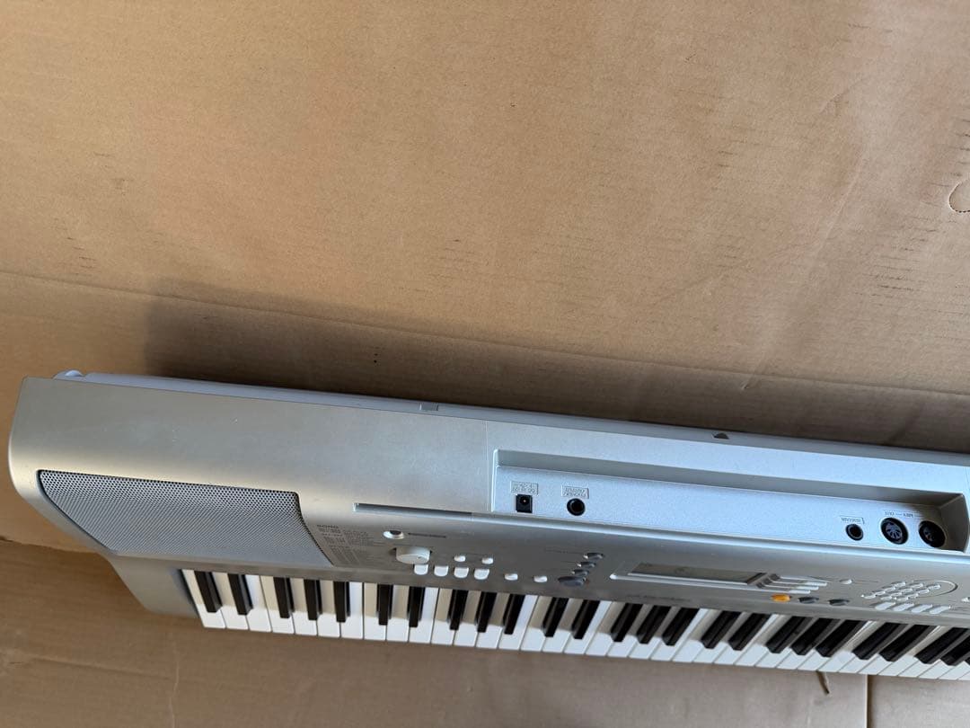 Yamaha psr-e303 電子キーボード