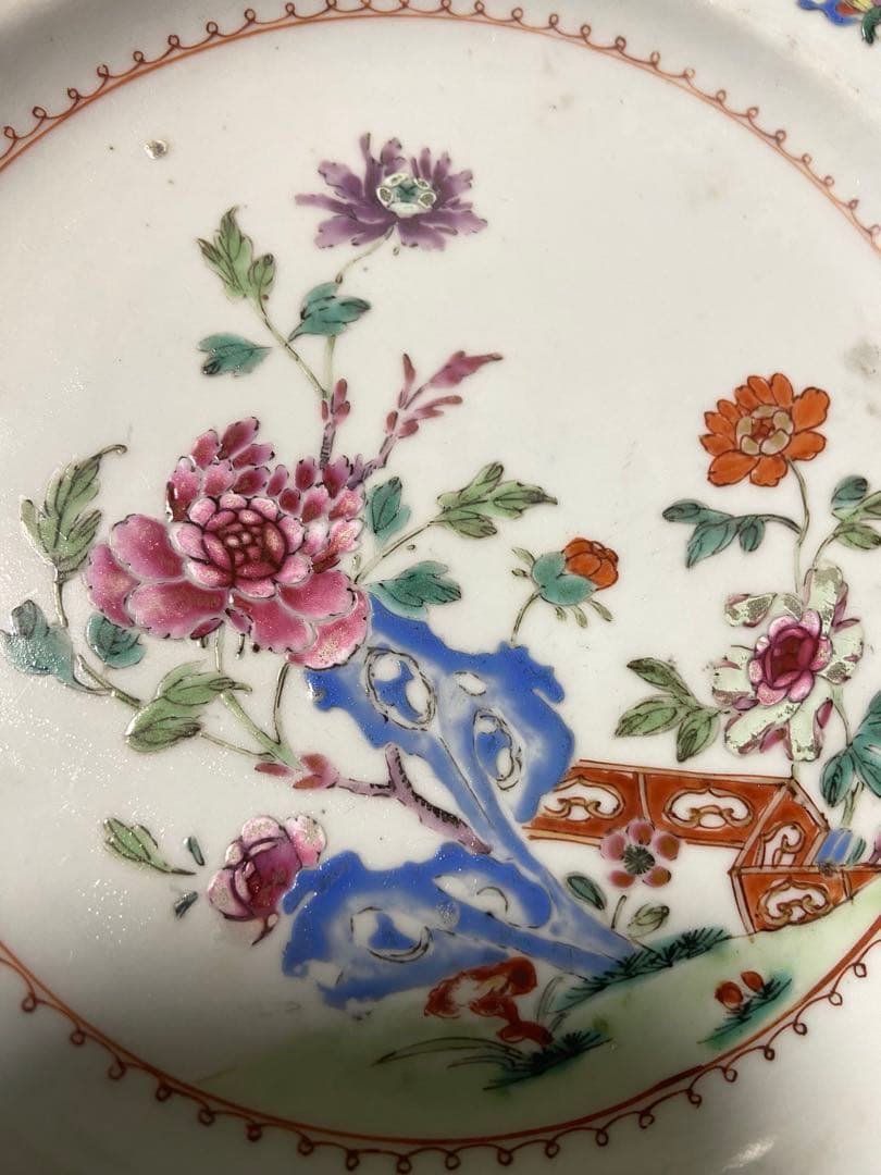 中国古美術品 清の乾隆時代 粉彩草花文皿 本物保証 23cm