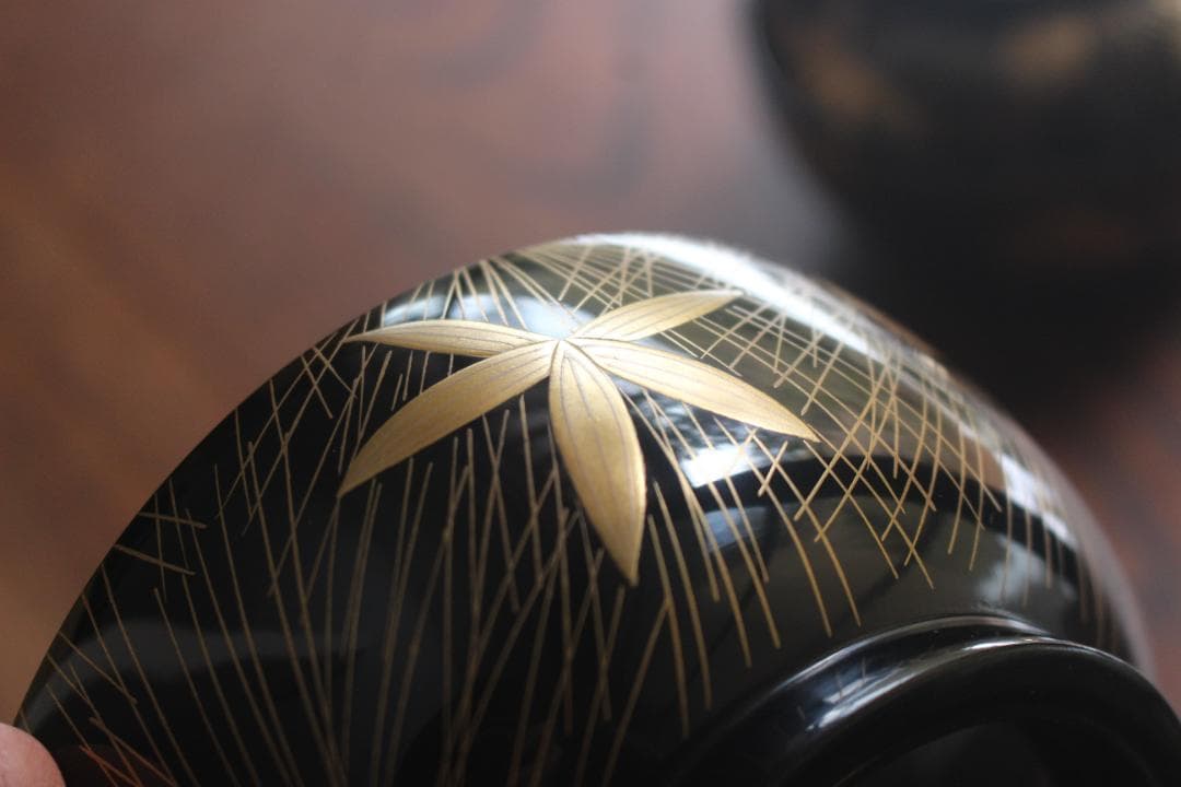 時代逸品！時代黒漆に極上松竹梅蒔絵の映える煮物椀2点（検輪島塗雑煮椀蒔絵椀