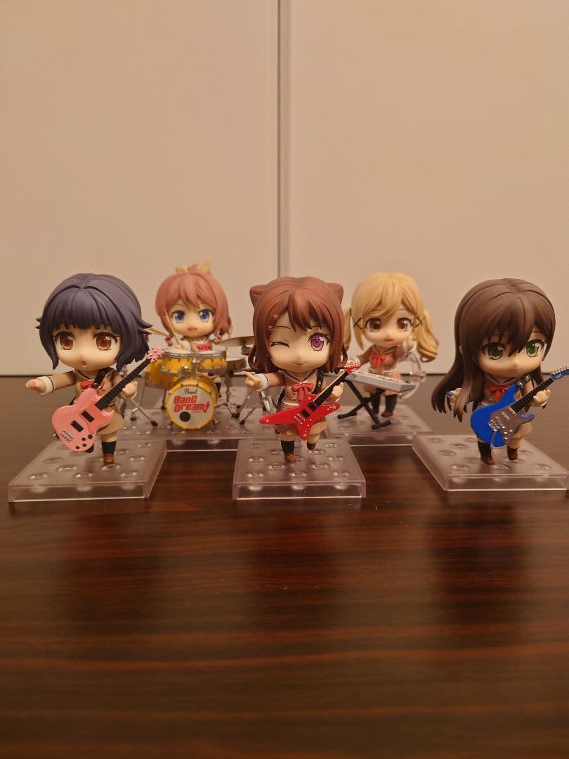 バンドリ　ねんどろいど　Poppin'Partyセット(ジャンク) 最終値下】バンドリ！Poppin'Partyねんどろいど セット - メルカリ