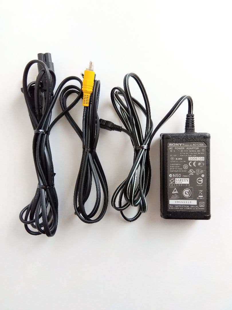 SONY CCD-TRV126 ビデオカメラレコーダー