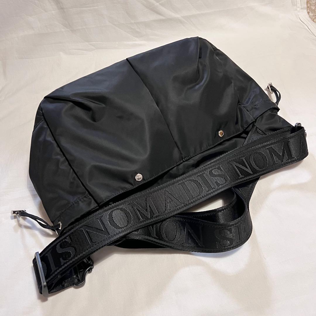 美品　NOMADIS ノマディスBASQUEMSLD 25SSショルダーバッグ