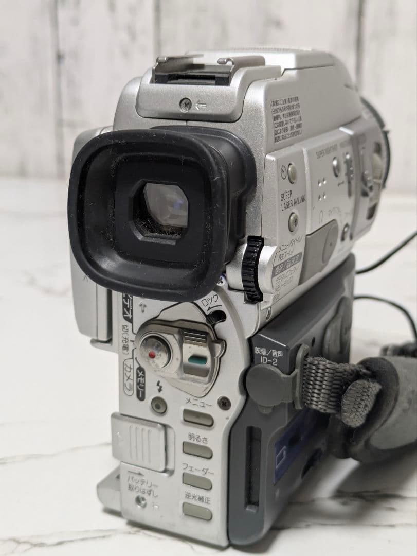 ② SONY　DCR-PC110　MiniDV対応　AVケーブル付き