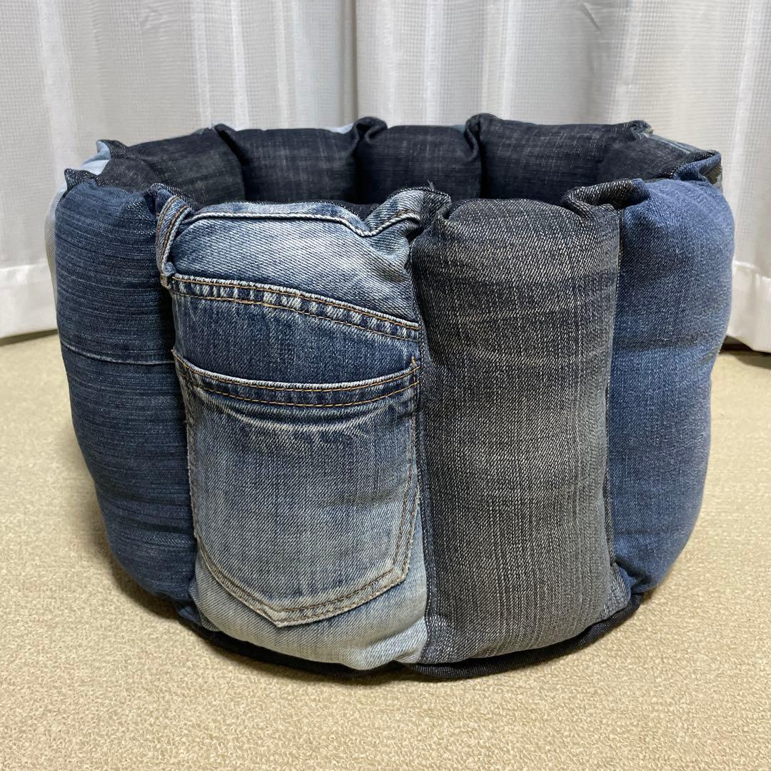 デニムリメイク ハンドメイド ペットベッド ドライブベッド 再構築