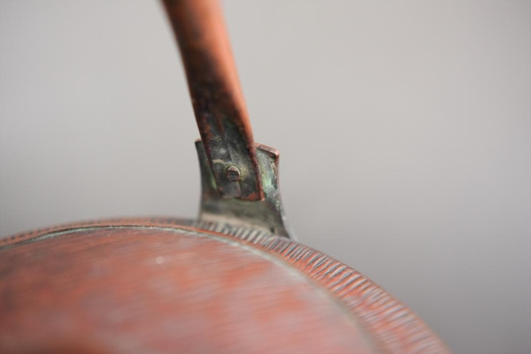 希少 槌目加工、打ち出し紋様入り銅製ヤカン 茶道 薬缶 やかん 美術品