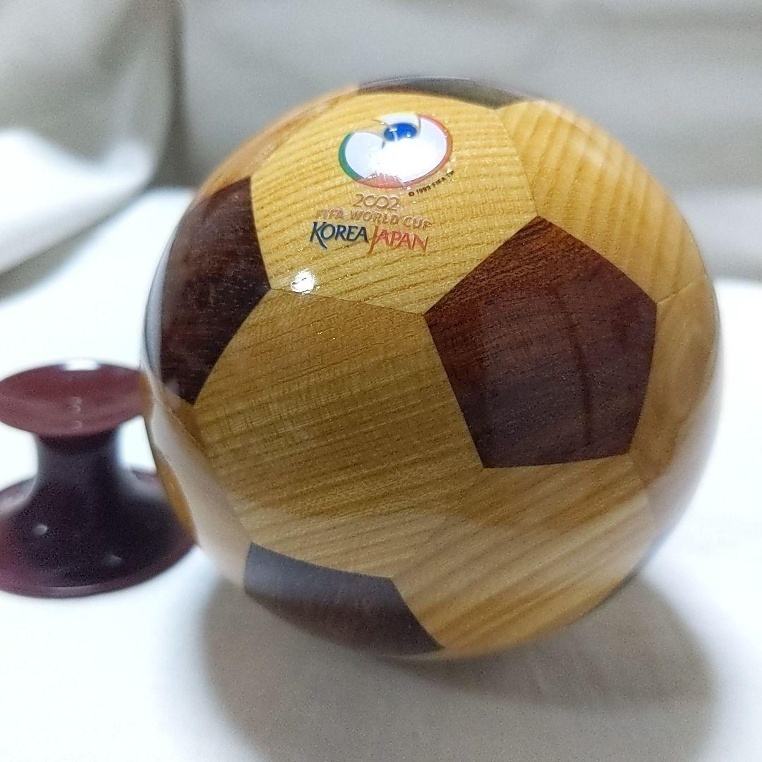 2002ワールドカップサッカー記念品と2012年ロンドン五輪JOC公式グッズ