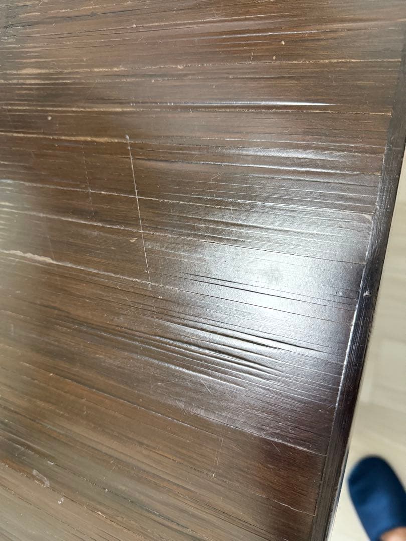 クワイエットアワーズ ダイニングテーブル