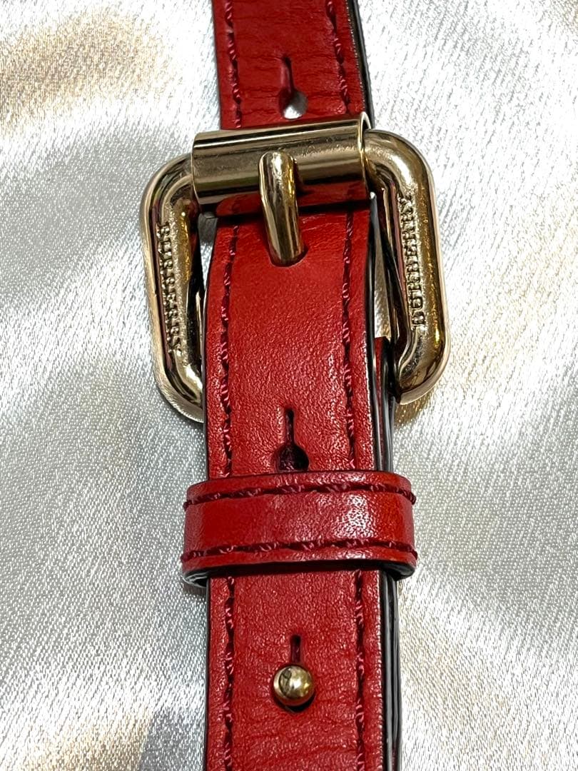 【BURBERRY】バーバリー　クロスボディバッグ赤