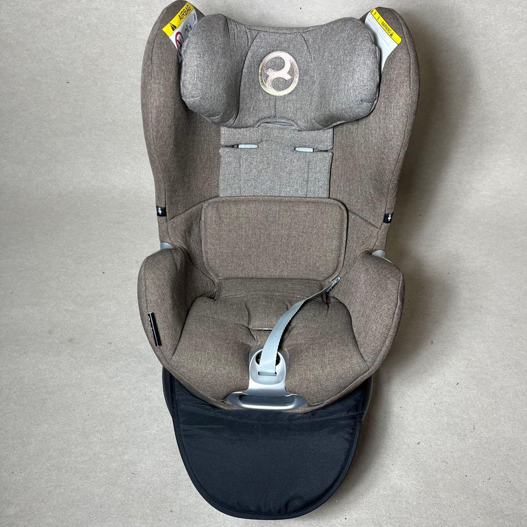 Cybex sirona plus サイベックス シローナプラス 伊勢丹限定 cybex