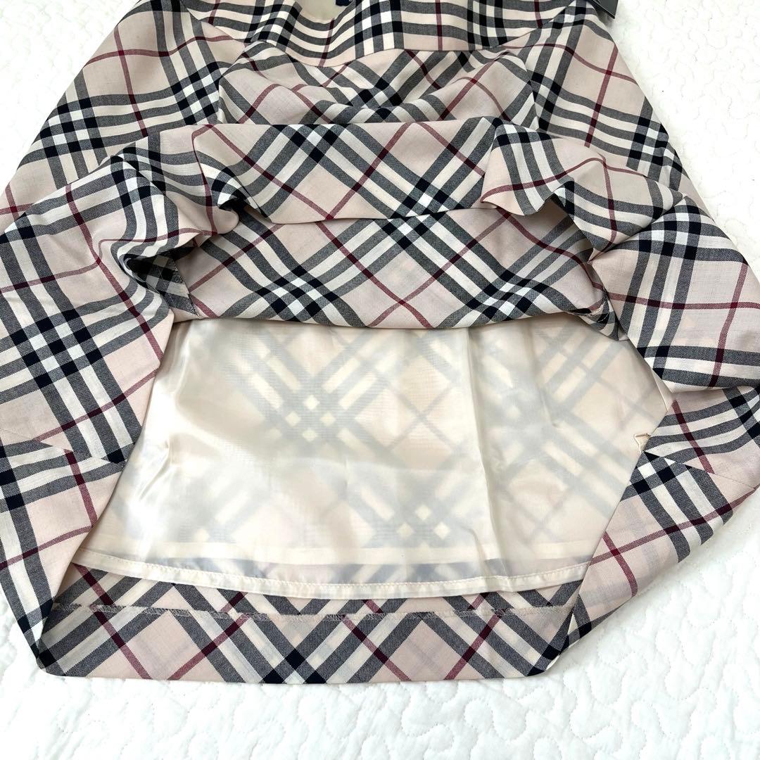 タグ付き未使用品　バーバリーロンドン　ノバチェック　スカート　大きいサイズ