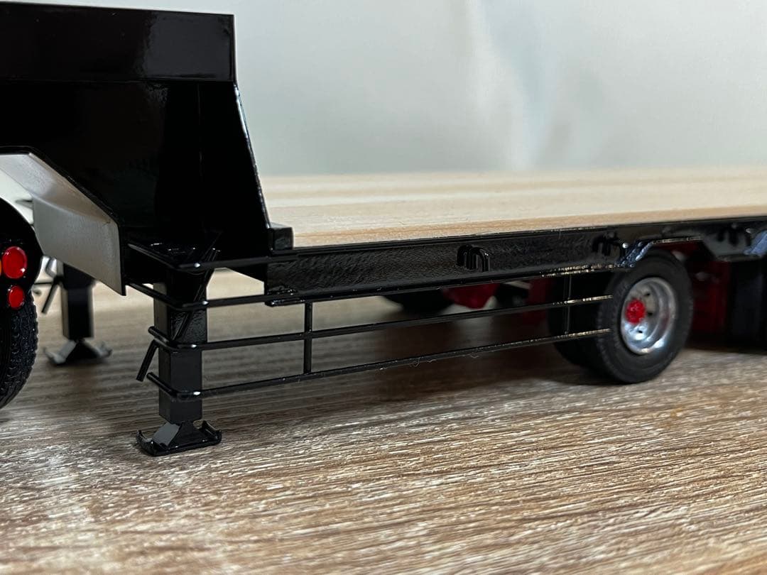 1/32 6軸トレーラー 舵切り 重量物運搬