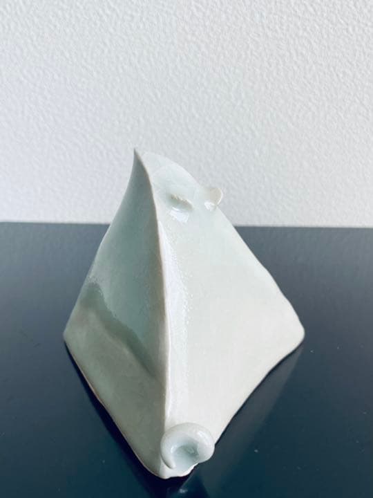 平寧　オブジェ　干支　「さんかく（子）」共箱　　茶席　　藤平伸の子