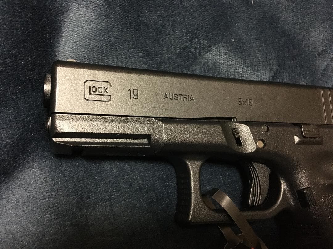 東京マルイ製 グロック19 Gen3 （インナー＆アウターバレルカスタム品装着）