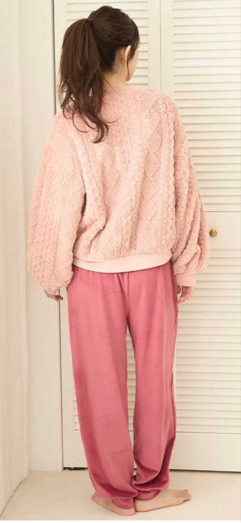 ［新品・未使用］SNIDEL  リボンフリースセットアップ　ピンク