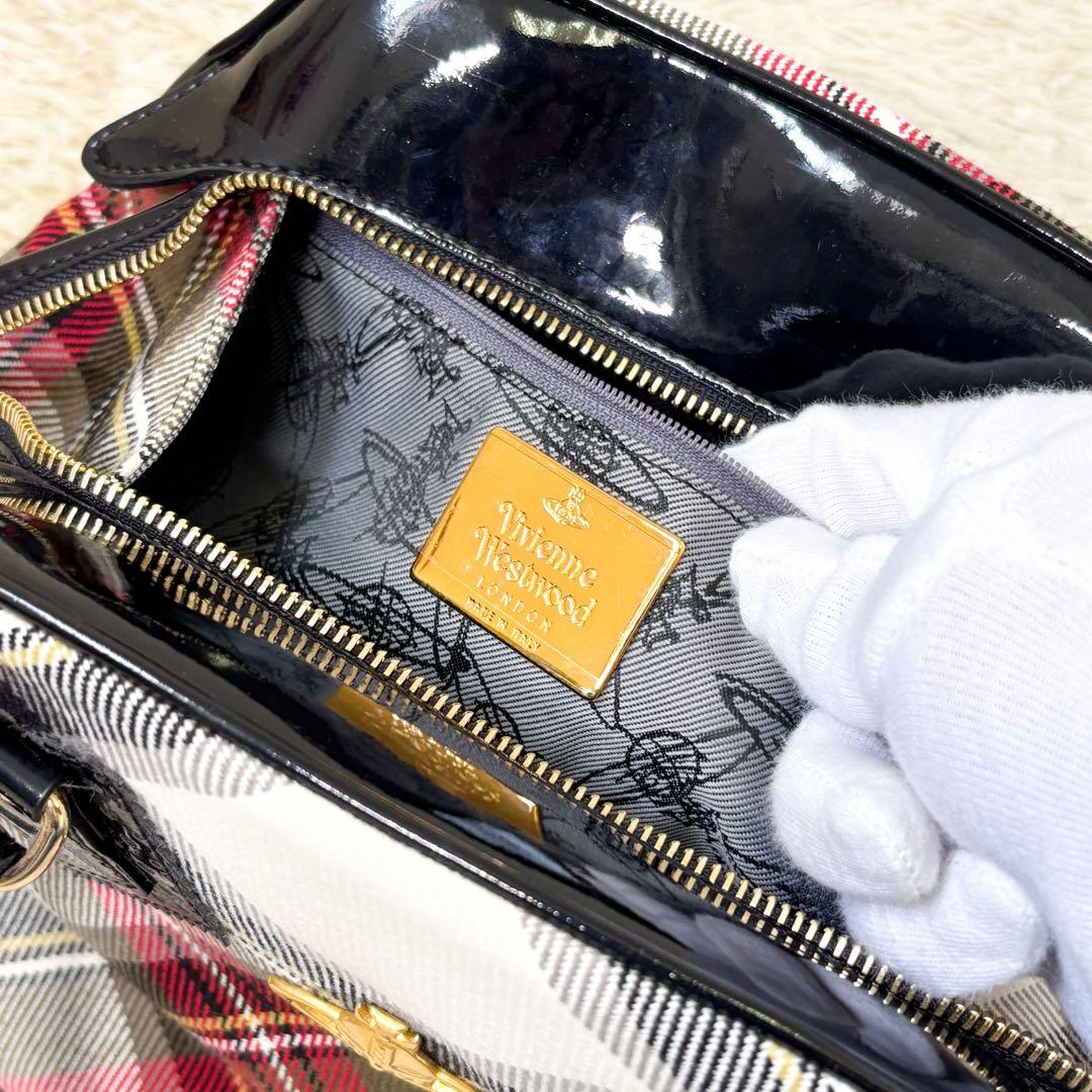 【極美品】ヴィヴィアンウエストウッド ハンドバッグ ヤスミン チェック パテント