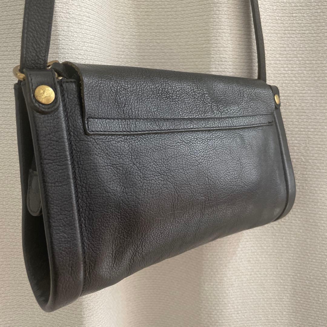 イルビゾンテ　クロスボディバッグ　黒