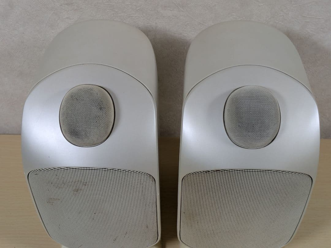 B＆W　小型ブックシェルフ《LM1》まだまだ使えます！