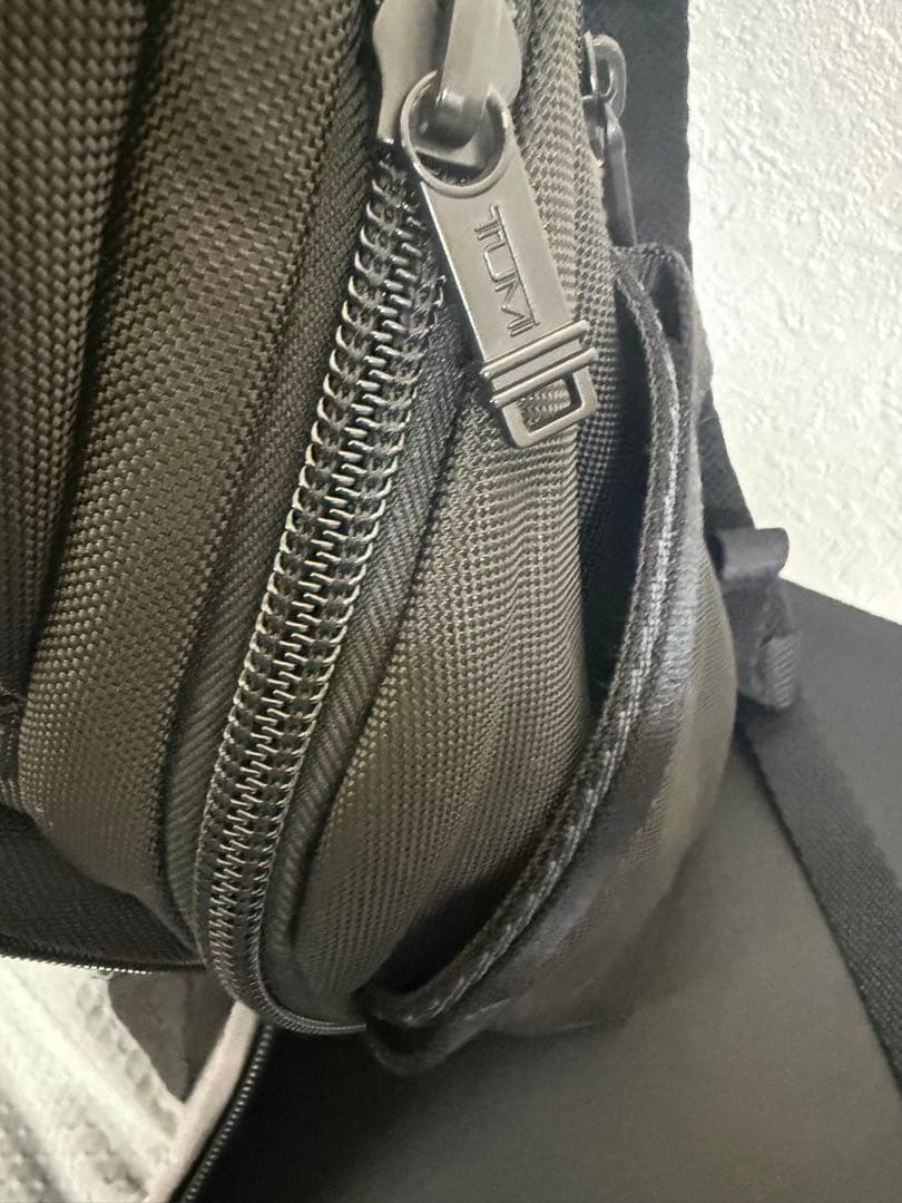 TUMI ALPHA 3 ブラックビジネスリュック