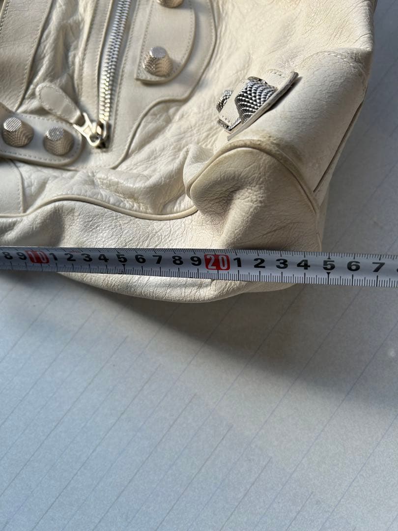 BALENCIAGAバレンシアガホワイトショルダーバッグ