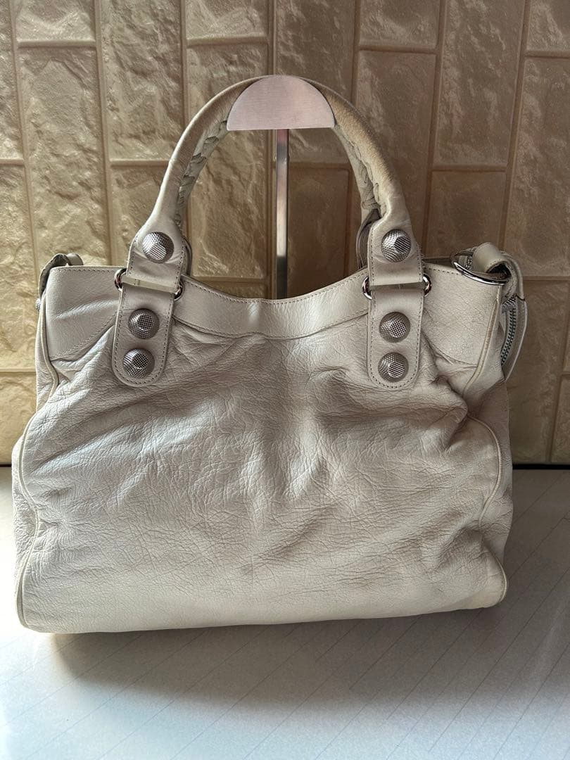 BALENCIAGAバレンシアガホワイトショルダーバッグ