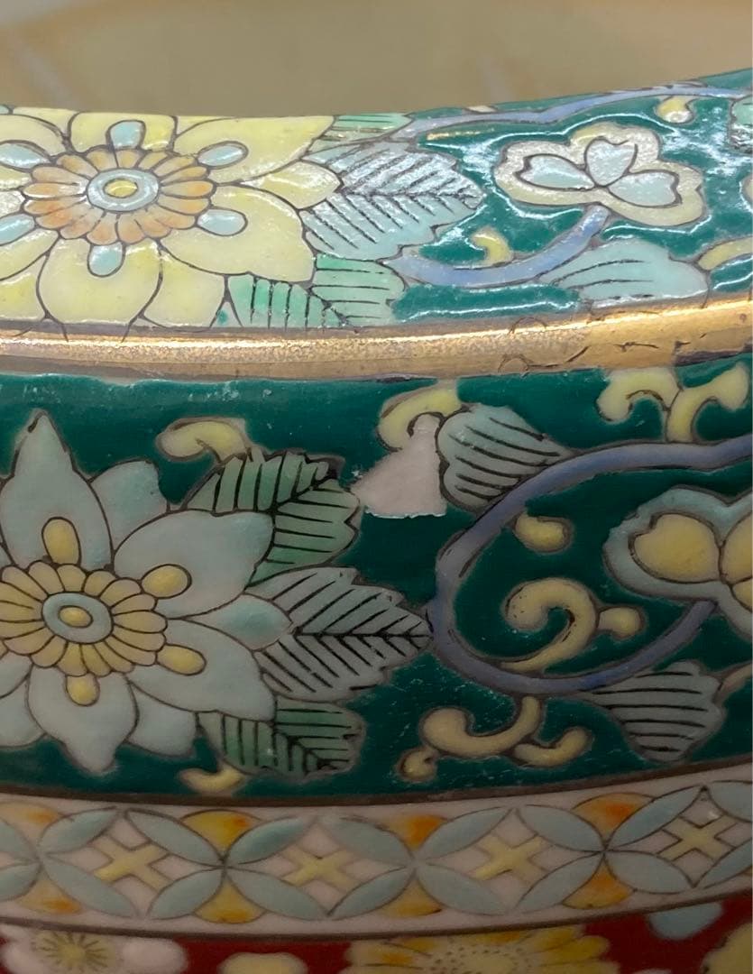 B182s 十錦手「花尽くし火鉢」菊・梅・牡丹 手焙り 鉢カバー 七宝繋