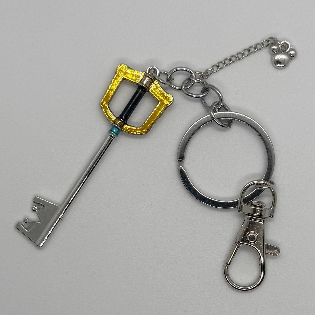 新品】キーブレード キーホルダー キングダムハーツ - メルカリ