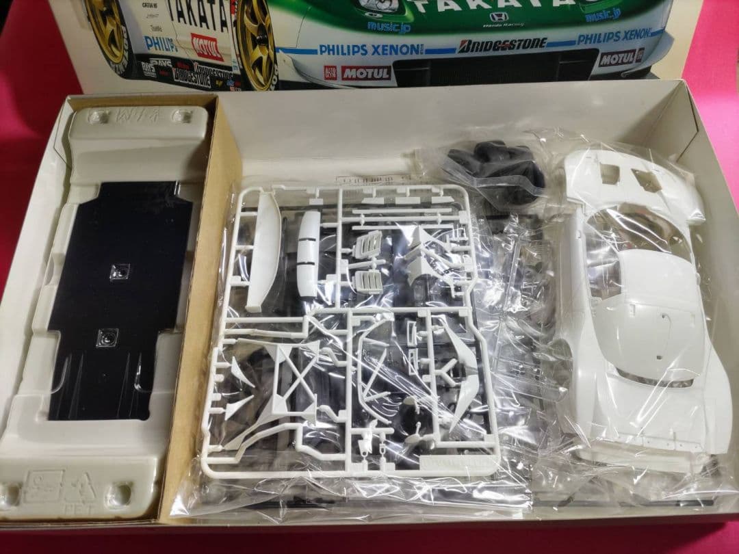 タミヤ　TAKATA童夢 NSX 1/24　　スーパーGT 2005