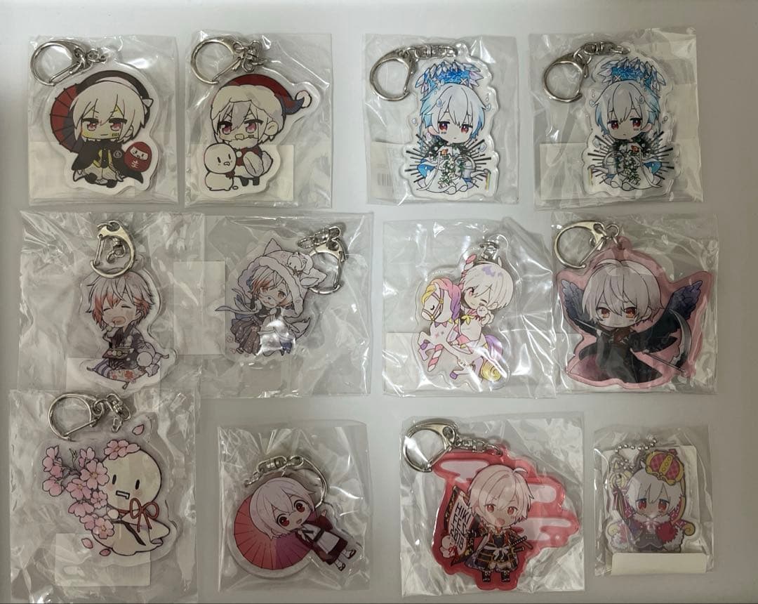 まふまふ アクリルキーホルダー 12個まとめ売り - メルカリ