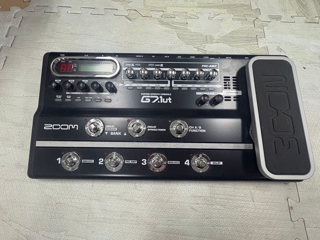 ZOOM G7.1ut マルチエフェクター - メルカリ